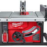 Scie sur table Milwaukee M18 FUEL de 210 mm à lame de 16 mm